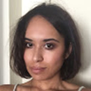 Meet your Posher, Adrianna